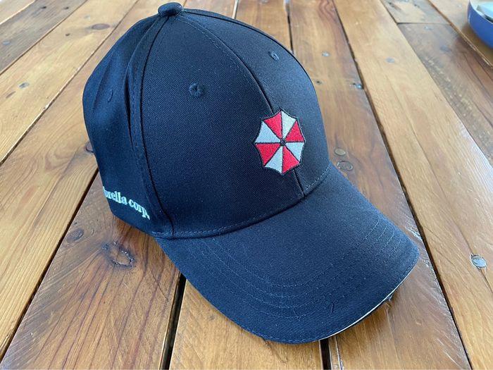 Casquette Résident evil umbrella logo brodé - photo numéro 3