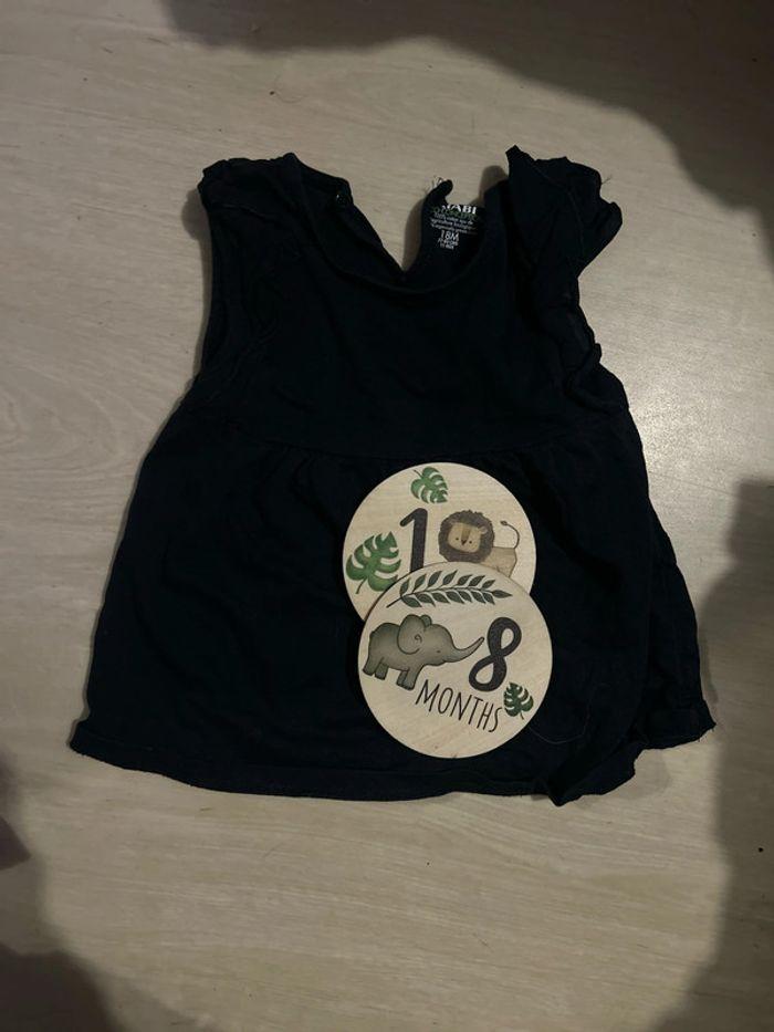 Lot 2 t shirt 18 mois - photo numéro 3