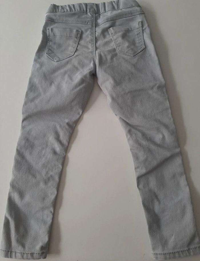 Lot pantalon multimarques gris taille 4 ans / 104 cm - photo numéro 5