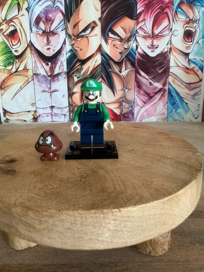 Figurine Lego Luigi Mario - photo numéro 2