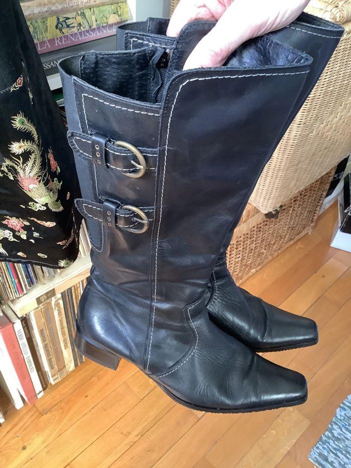 Bottes cuir noir à boucle genre motard - photo numéro 3