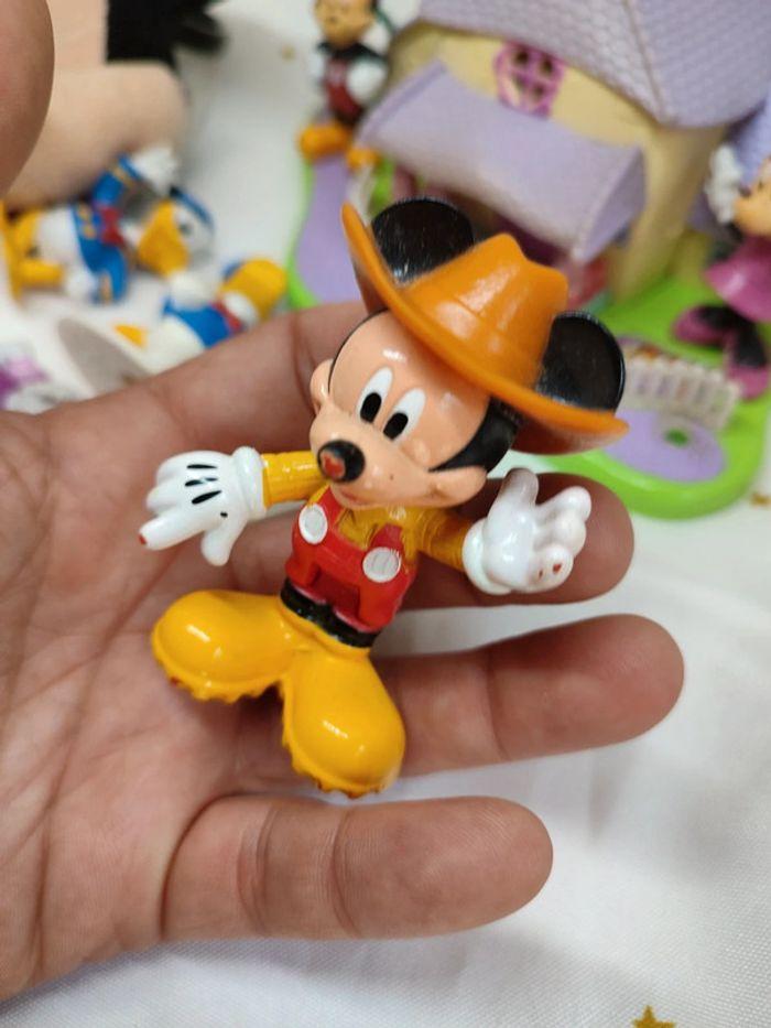 Polly pocket figurine Mickey Minnie Birthday maison house dingo Donald daisy - photo numéro 9