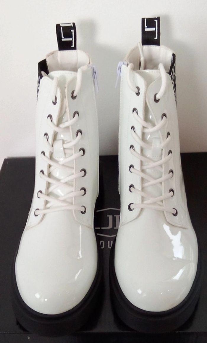 Bottines Cult en cuir blanc vernis taille 38 - photo numéro 5