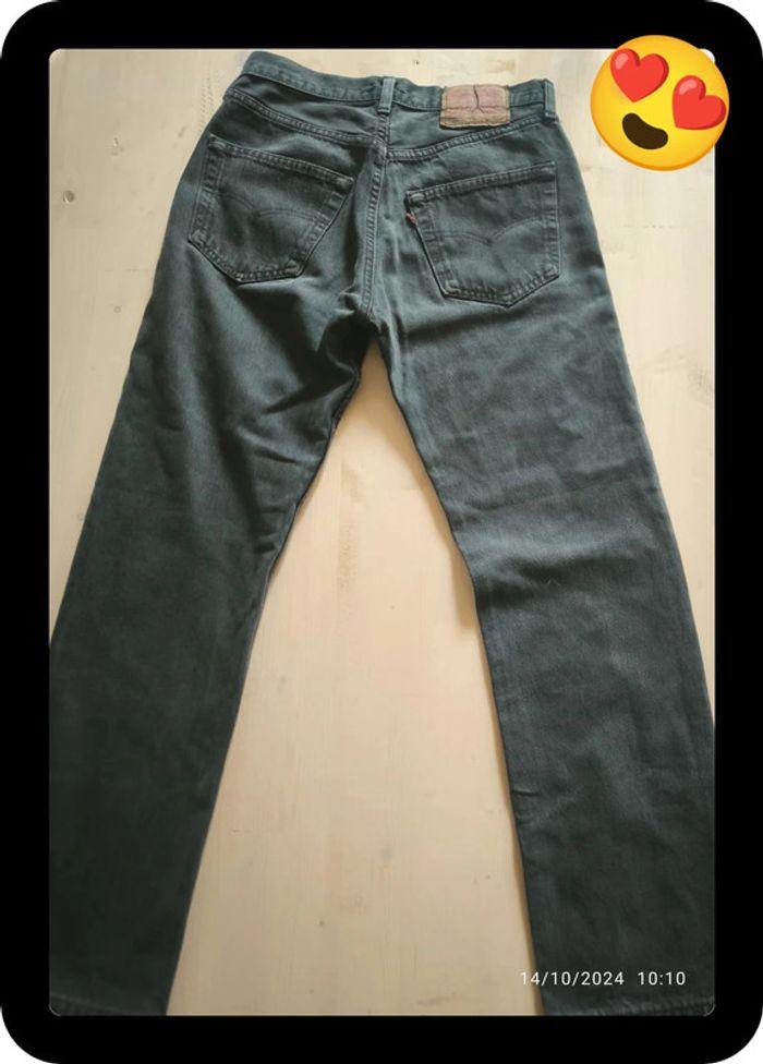 Jean 501 noir vintage taille 38 (28 us) - photo numéro 3