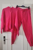 Ensemble jogging fushia