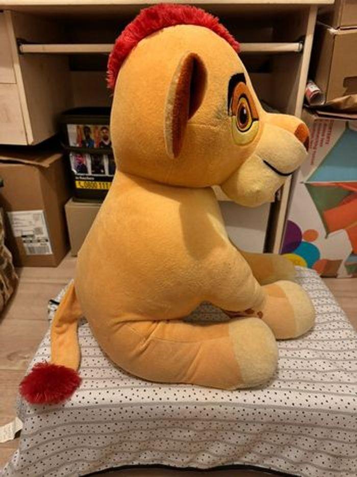 Grande peluche le roi lion ! - photo numéro 2