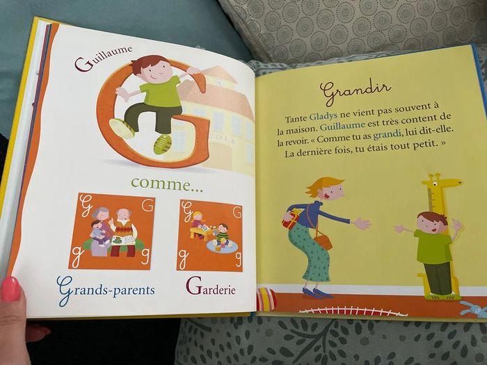 Livre L’alphabet de la famille de chez Fleurus - photo numéro 4