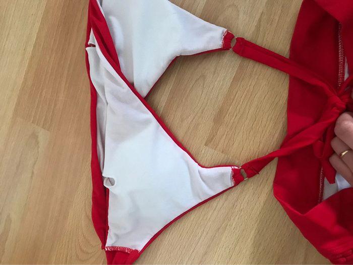 Maillot deux pièces rouge - photo numéro 5