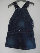 Jolie robe en jeans, taille 5 ans.