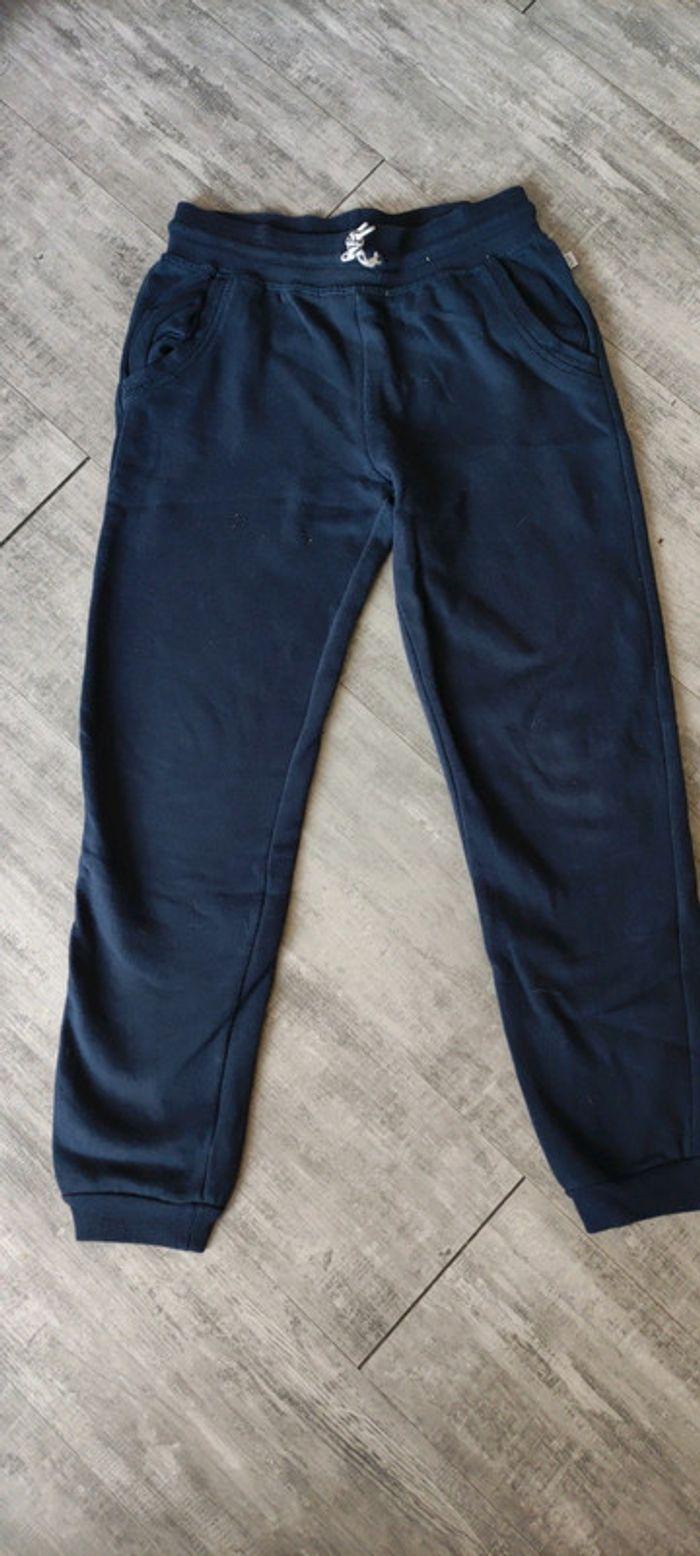 Pantalon de survêt taille 10 ans