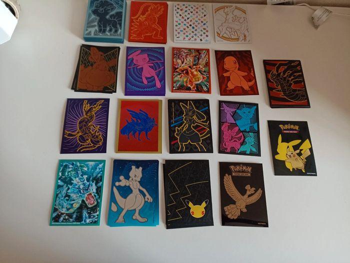 Lot 81 sleeves pokémon - photo numéro 1