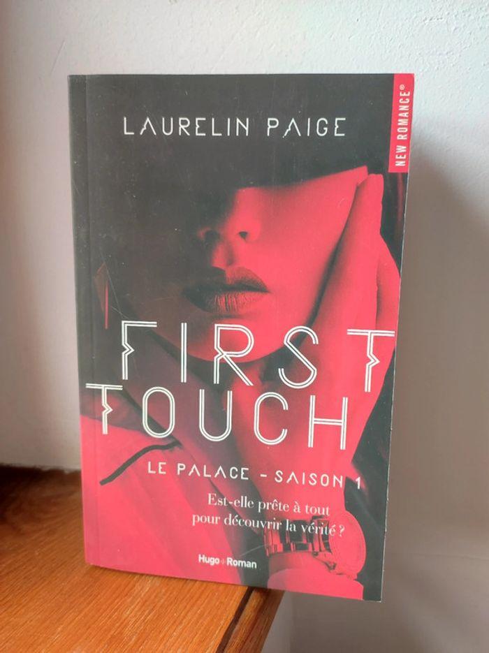 Livre "first touch" de Laurelin paige - photo numéro 1