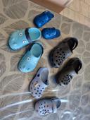 crocs