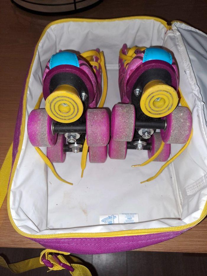 Rollers avec sac de transport disney Soy Luna bon état taille 31 32 - photo numéro 4