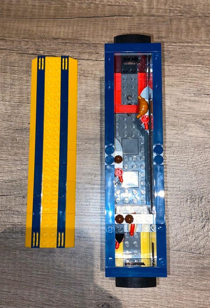 Lego Train 60197 - photo numéro 3