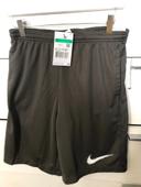 Short nike neuf . Xs/S