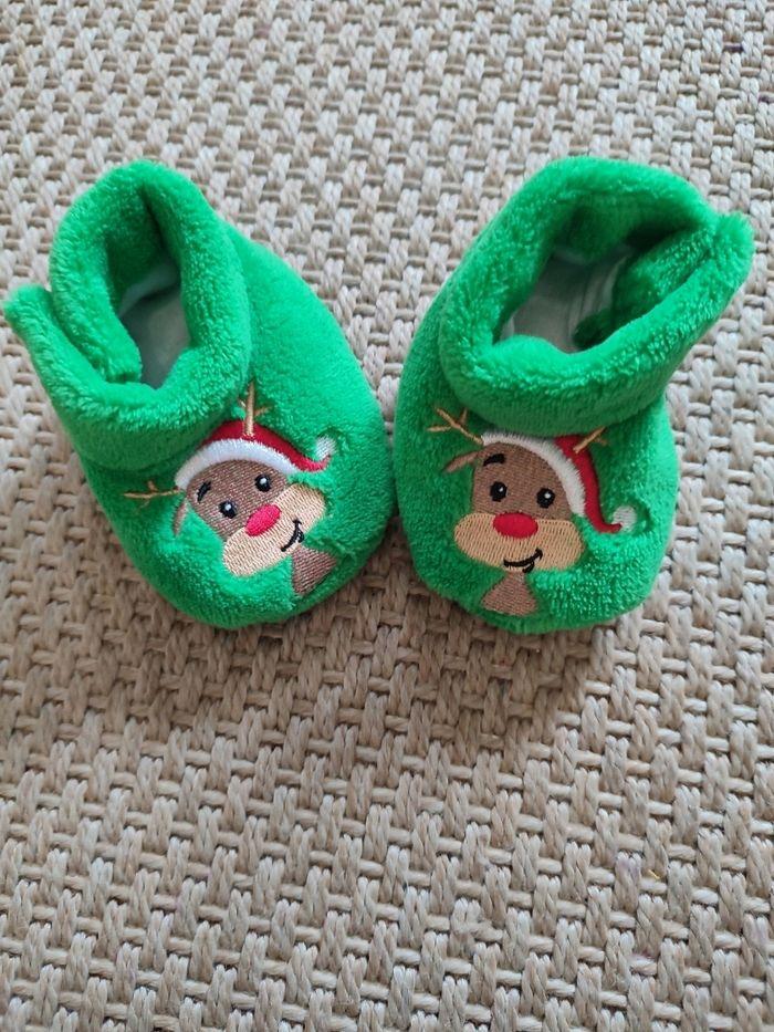 Chaussons bébé - photo numéro 1