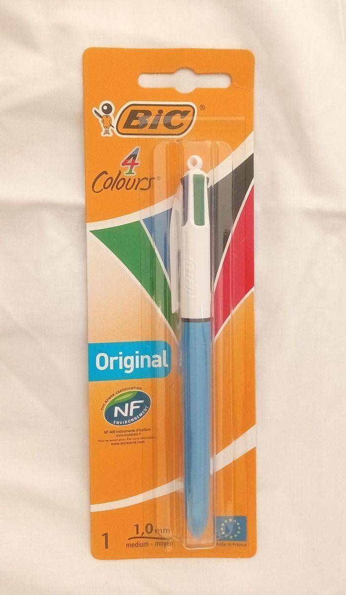 Stylo 4 couleurs Bic - photo numéro 1