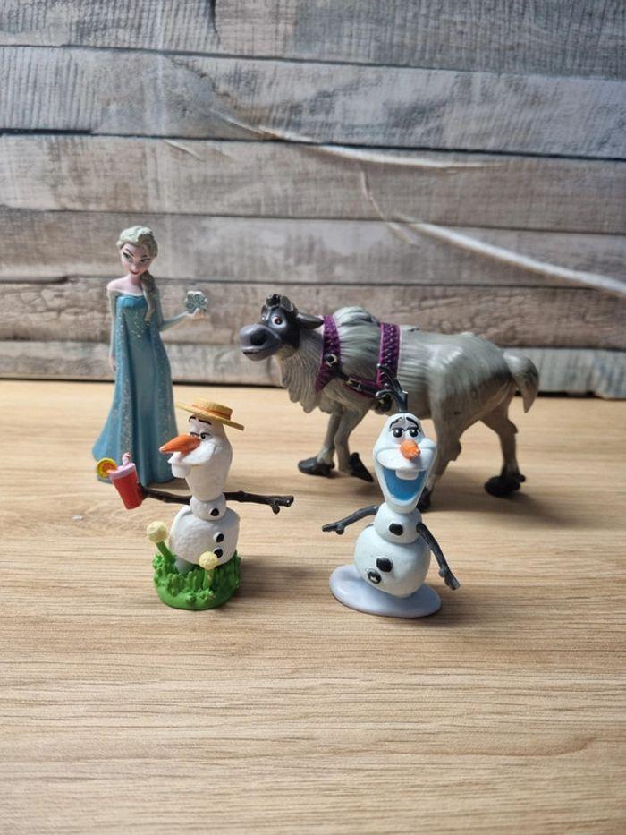 Lot de 4 figurines Reine des Neiges Disney - photo numéro 1