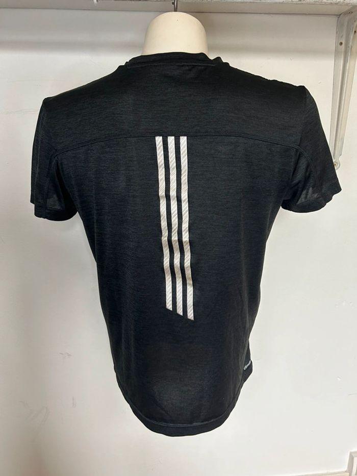 T-shirt adidas - photo numéro 2