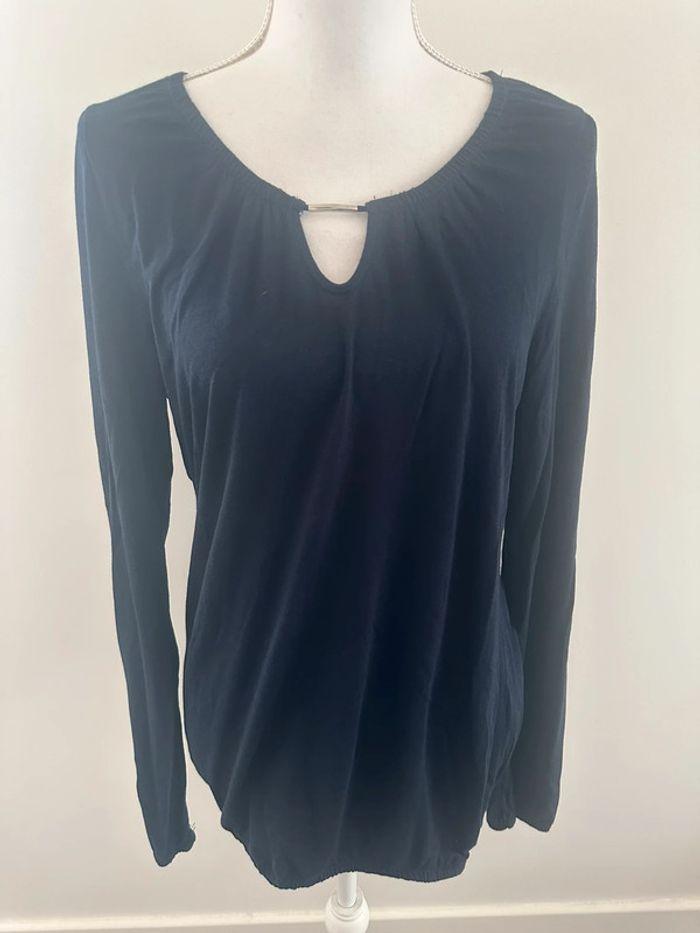 Blouse bleue marine et argentée T38 - photo numéro 1