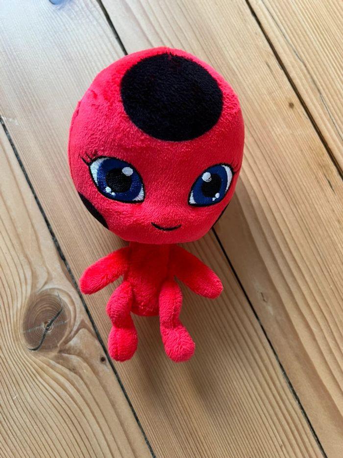 Peluche tikki miraculous - photo numéro 1