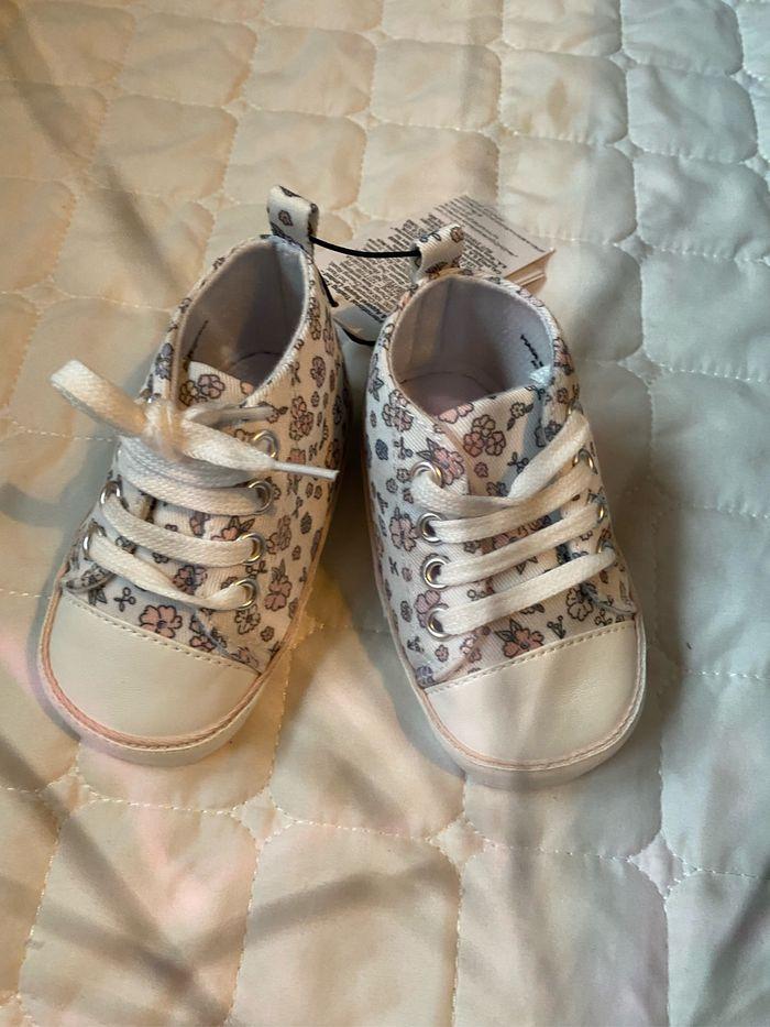 Chaussure bébé - photo numéro 7