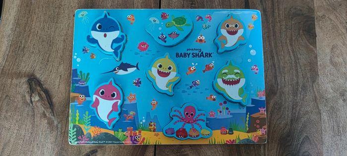 Puzzle bois Baby shark