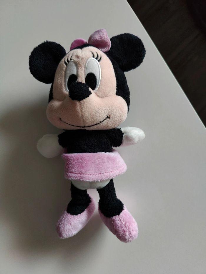 Peluche Minnie - photo numéro 1