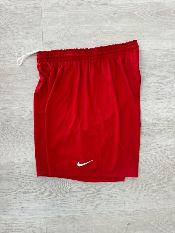 Short Nike dri fit - photo numéro 2