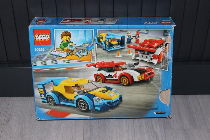 Lego 60256 Les voitures de courses - photo numéro 5