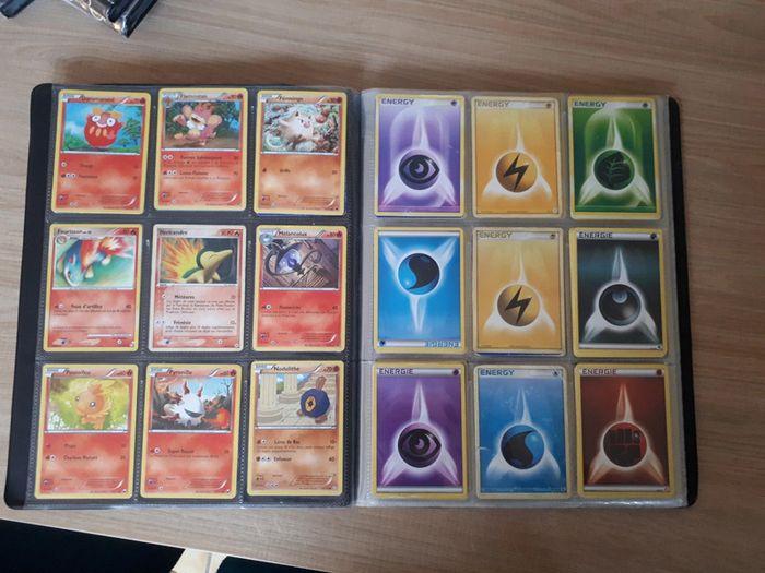 Classeur +cartes pokemon - photo numéro 3