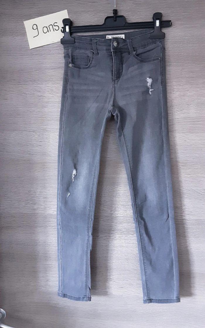 Pantalon 9 ans kiabi - photo numéro 1