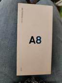 Vend Samsung galaxy a8 très bon état