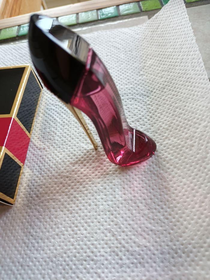 Miniature de parfum Very Good Girl Glam Carolina Herrera - photo numéro 5