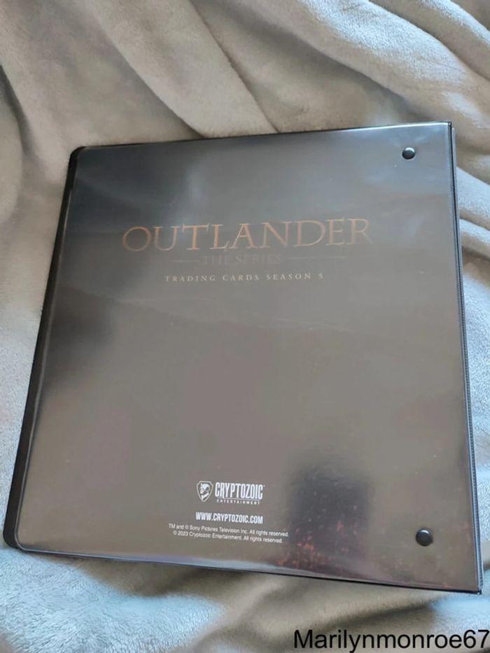 Classeur Binder Briana et Roger Outlander saison 5 - photo numéro 3