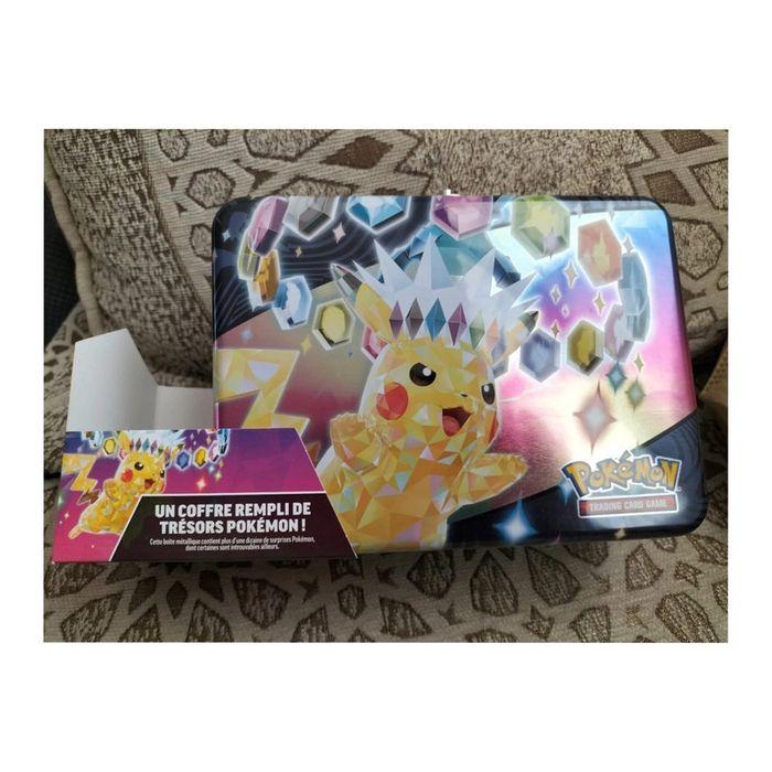 Valisette Pikachu 2024 + 2 paquets sleeve - photo numéro 1