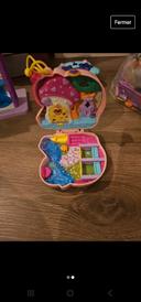 Polly pocket