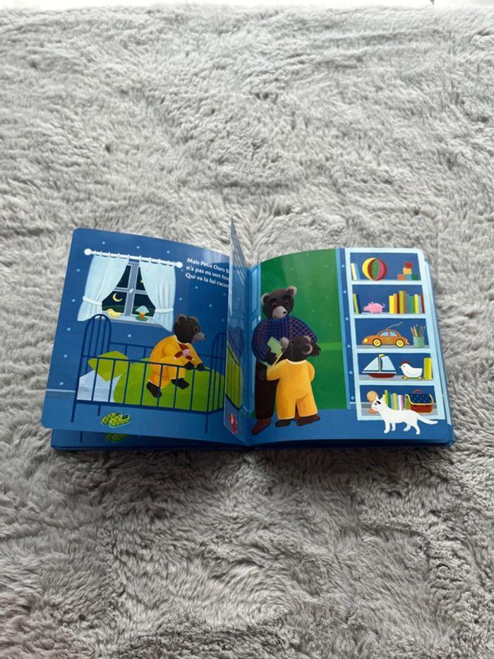 Livre petit ours brun - photo numéro 3