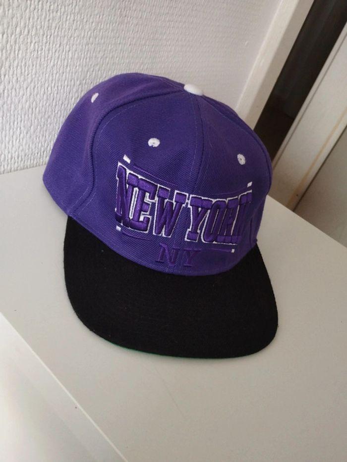 🧢Casquette noir, mauve et verte New York NY🧢 - photo numéro 1