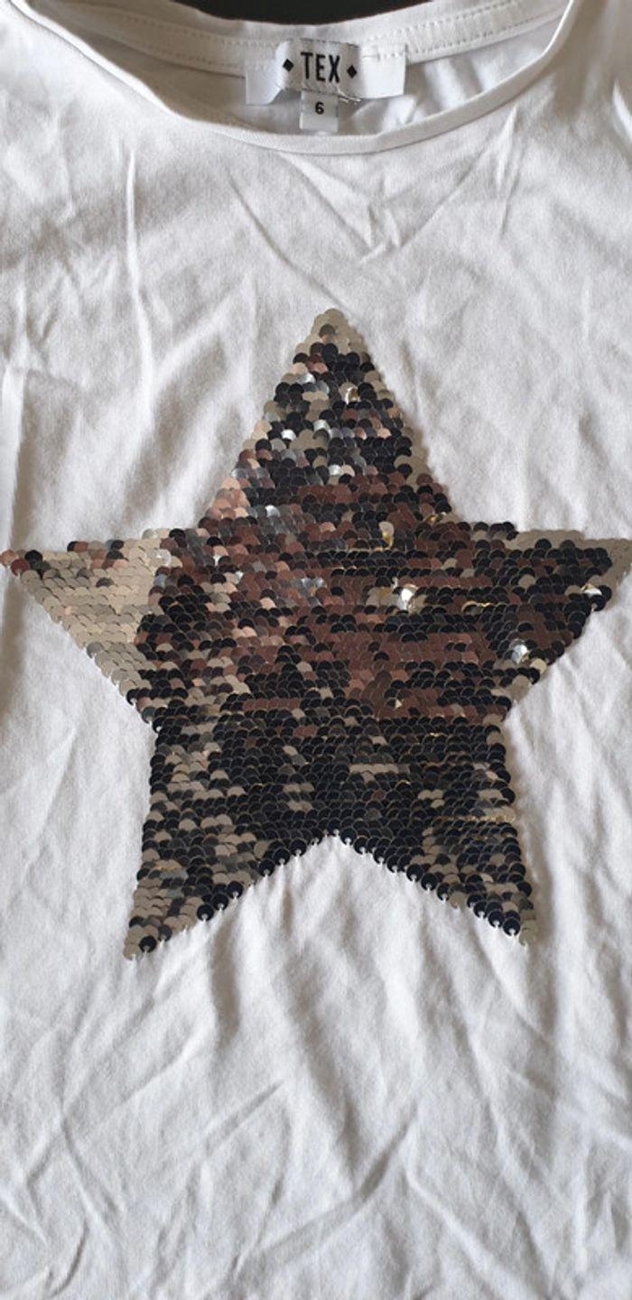 Tee shirt avec sequins étoile 6 ans - photo numéro 4