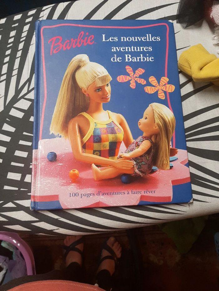 Livre barbie - photo numéro 1