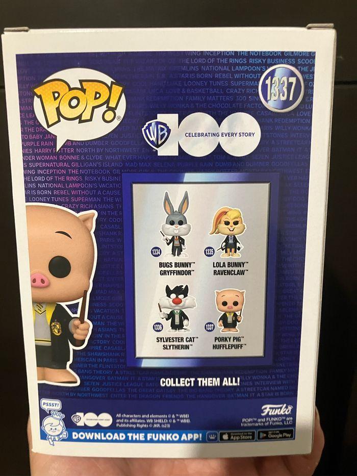 Funko Pop Porky Pig Hufflepuff 1337 - Disney -  Funko Fall Convention 2023 Limited edition - photo numéro 3