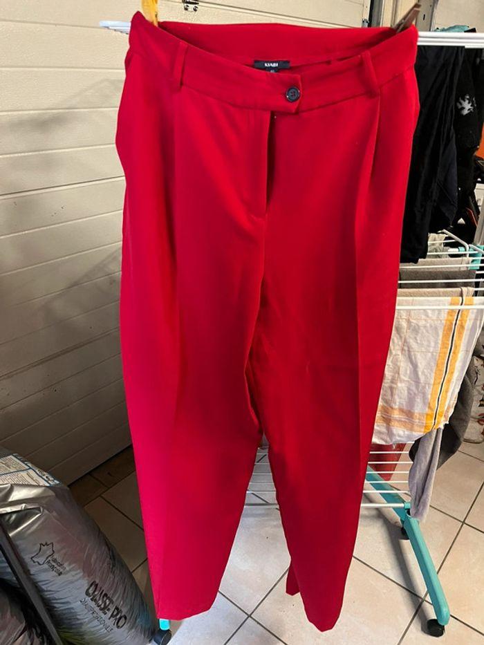 Pantalon rouge - photo numéro 1