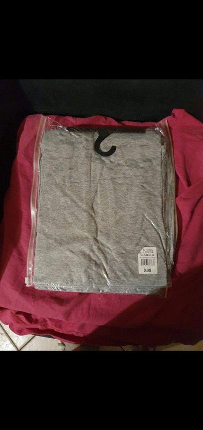 Lot de 2 tee shirt Lee cooper taille s - photo numéro 4