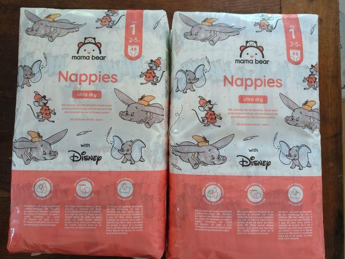 2 paquets de 48 couches mama bear Disney taille 1