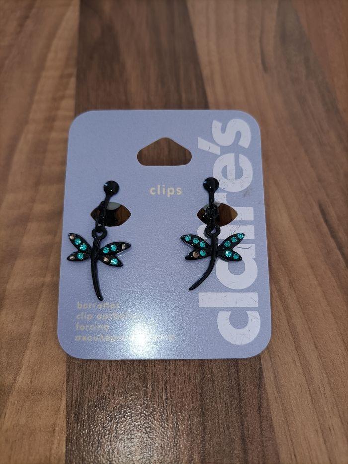 Boucles d'oreilles à clip papillon noir et strass bleu - photo numéro 1