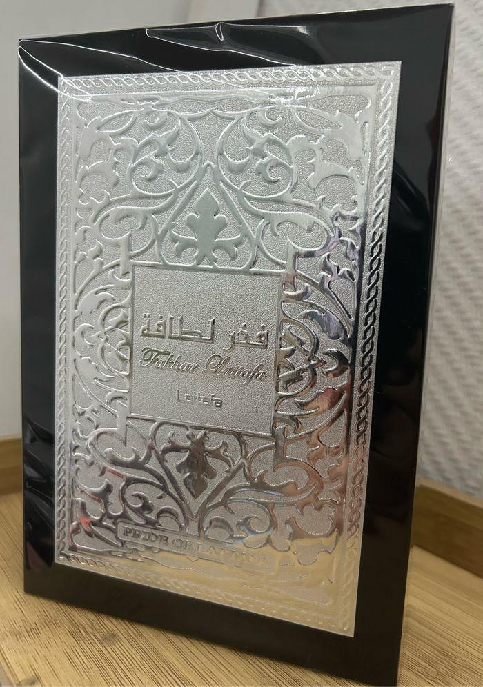 Parfum Lattafa fakhar silver - photo numéro 2