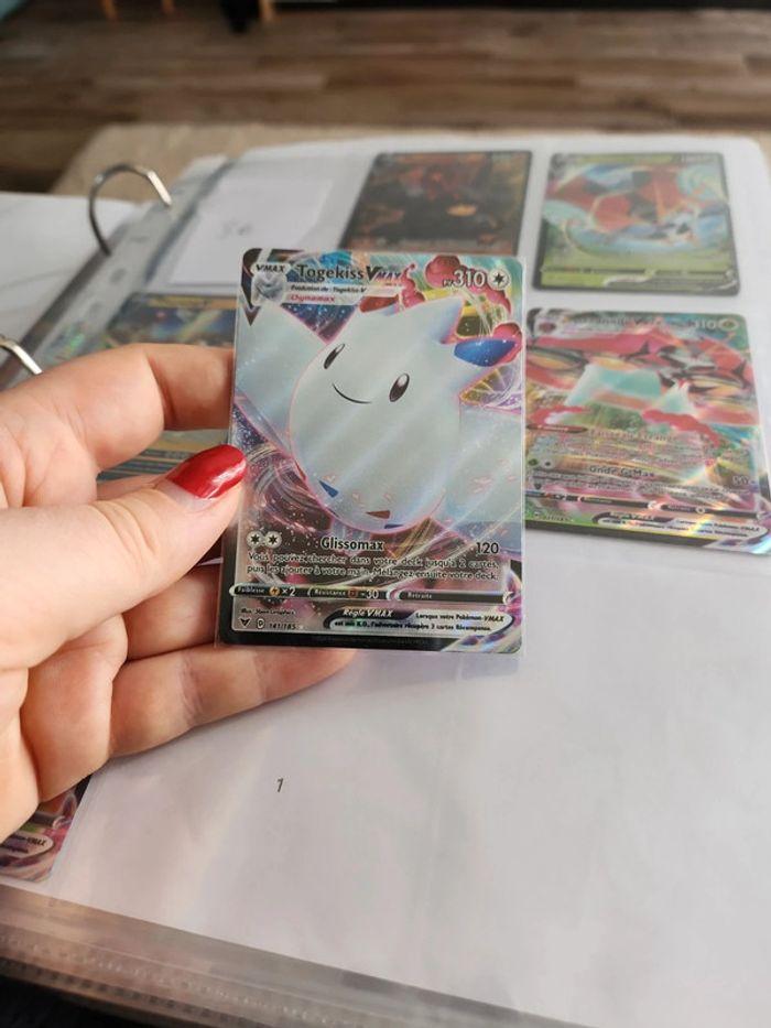 Carte pokemon Togekiss Vmax - Voltage éclatant EB 04 - photo numéro 1