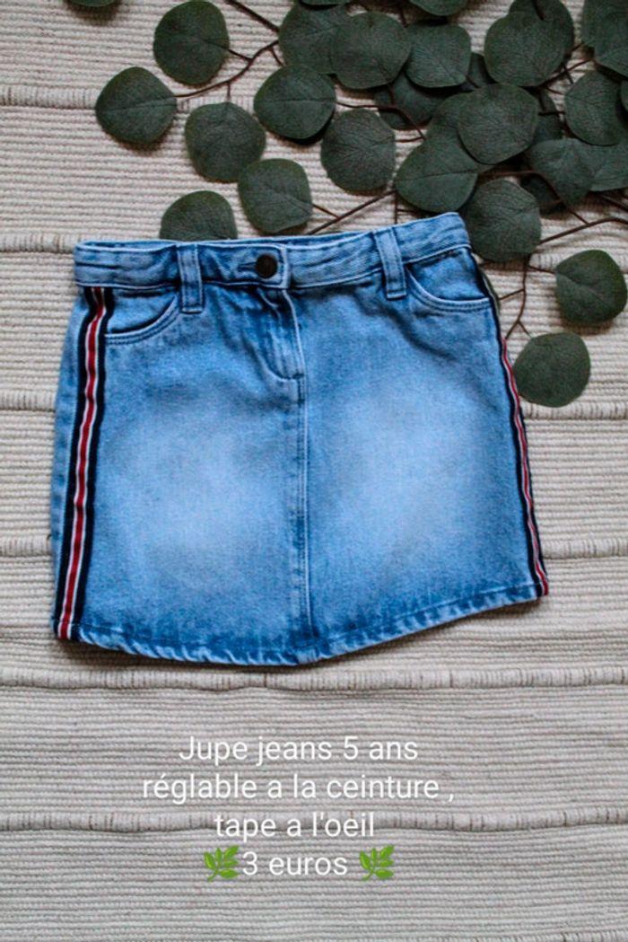 Jupe en jeans 5 ans - photo numéro 1